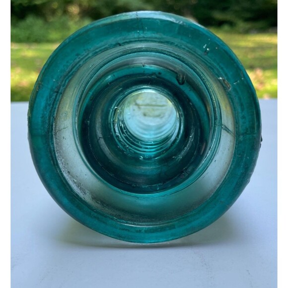 Antique CD 145 CREB Brookfield Aqua Blue Glass Beehive Insulator 1870 Patent - Picture 6 of 16